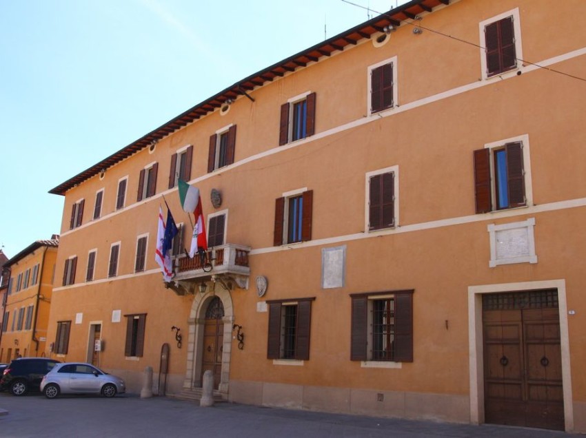 STADIO E CONTAMINAZIONE DA NICHEL, SE NE PARLA OGGI IN CONSIGLIO. E SULLA PROMOZIONE CHIUSI SCEGLIE L’AUTARCHIA