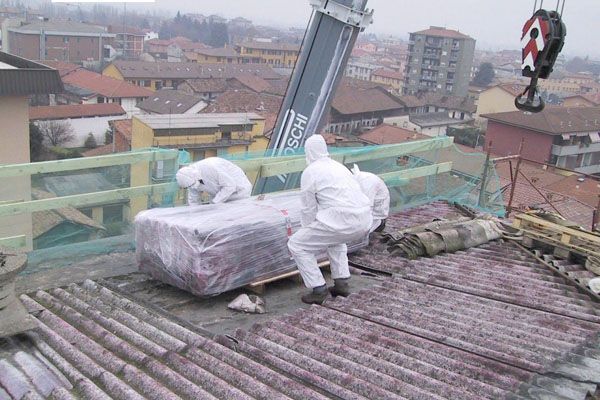 AMIANTO: BONIFICA E SMALTIMENTO, TOSCANA PRIMA REGIONE A DOTARSI DI UN PIANO