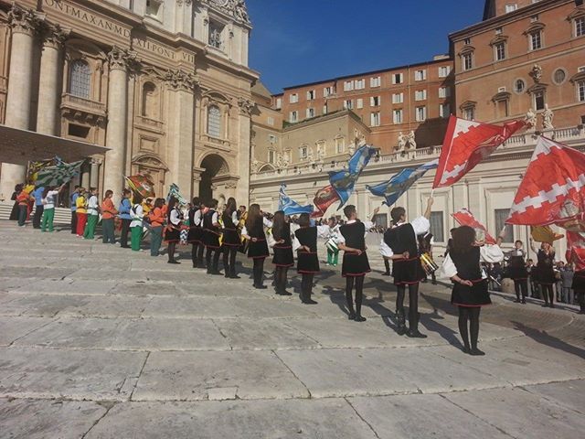 DA CHIUSI 1.300 PERSONE ALL’UDIENZA DI PAPA FRANCESCO