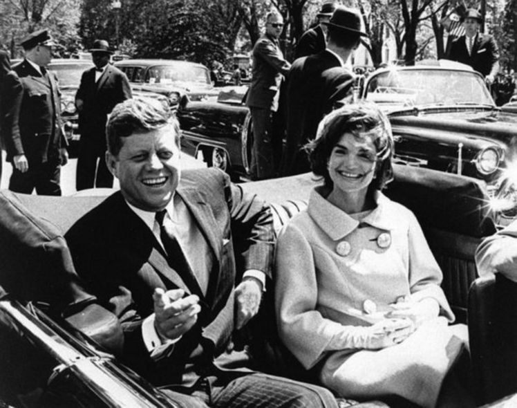 22 NOVEMBRE ’63: 50 ANNI FA L’ASSASSINIO DI KENNEDY