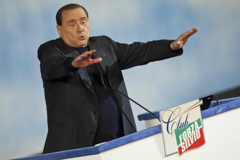 CHIUSI, IL PD SALUTA LA NASCITA DEL CIRCOLO FORZA SILVIO. LA PRIMAVERA ACCUSA IL PD…