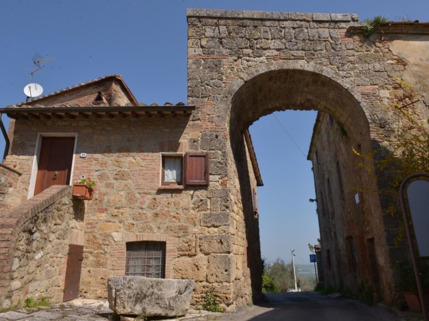 CHIUSI, DOPO PASQUA IL VIA AI LAVORI PER IL MEGA POSTEGGIO DI PORTA LAVINIA