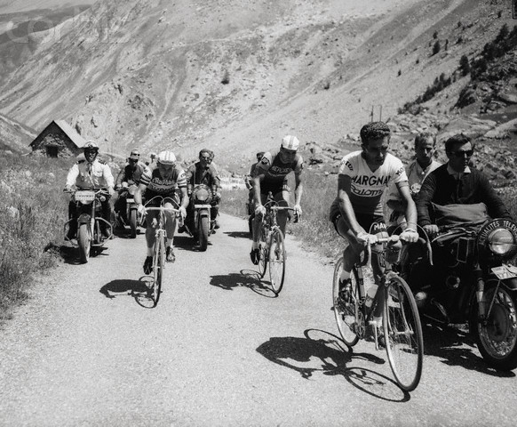 MONTEPULCIANO: E’ MORTO GIRARDENGO BERNARDINI, FU COMPAGNO DI SQUADRA DI BAHAMONTES NEGLI ANNI ’50