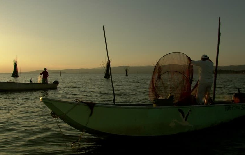 TRAGEDIA AL TRASIMENO: MUORE PESCATORE DI 45 ANNI