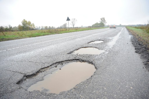 DIECI PROVINCE AL COLLASSO ECONOMICO: ANCHE PERUGIA, TERNI, SIENA E AREZZO. IMPOSSIBILE GESTIRE STRADE, SCUOLE E SERVIZI