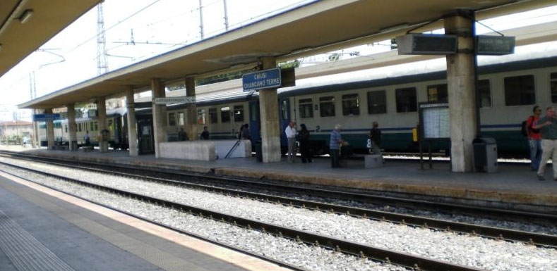 2 MILIONI E 400 MILA EURO PER LA STAZIONE DI CHIUSI: COSI’ POTRANNO FERMARE ANCHE I TRENI AV. CI VOLEVA TANTO?