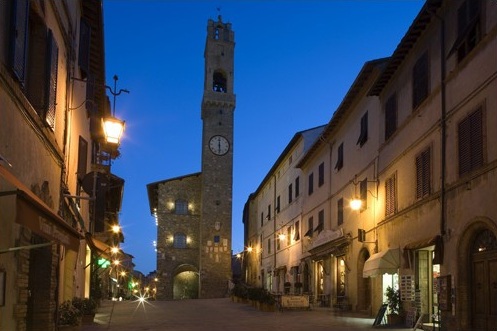 ALTRI DUE COMUNI SENESI VERSO LA FUSIONE: SAN GIOVANNI D’ASSO SI AGGREGA A MONTALCINO?