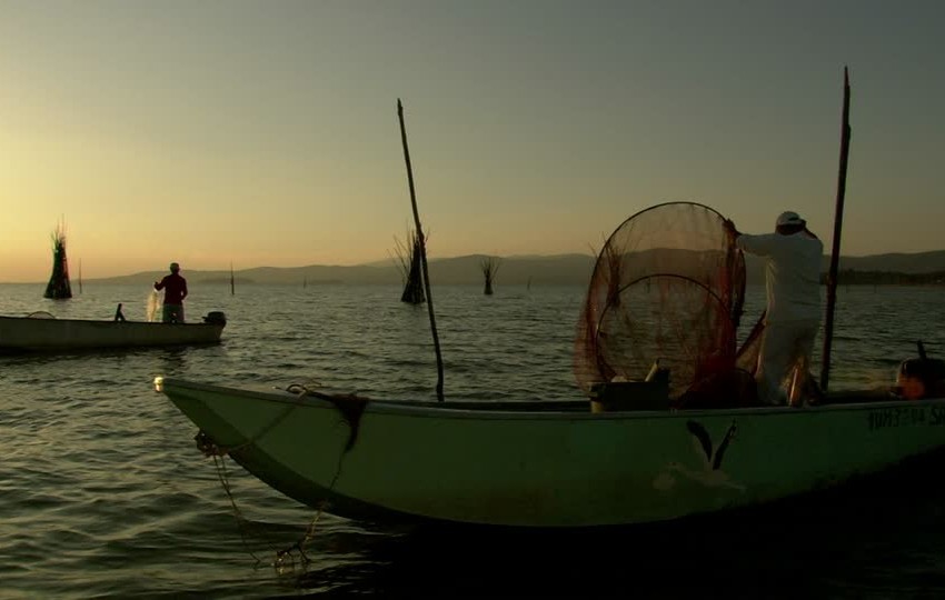 I COMUNI DI CHIUSI E MONTEPULCIANO TORNANO A GESTIRE LA PESCA NEI DUE LAGHI