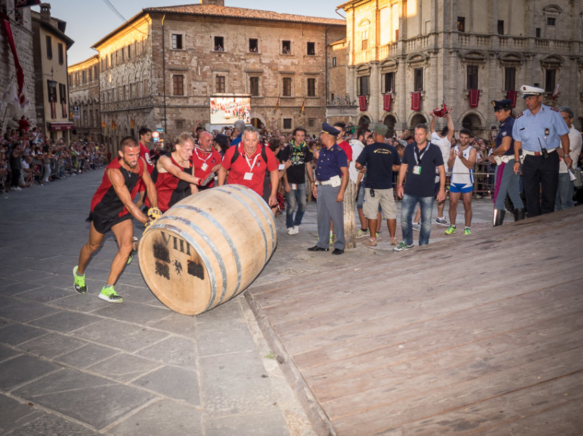 MONTEPULCIANO, VOLTAIA VINCE IL BRAVIO. A CHIUSI BIFFE IN VANTAGGIO AI RUZZI