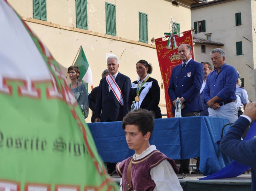 CETONA, FESTA IN PIAZZA PER LA CAMPIONESSA OLIMPICA DIANA BACOSI