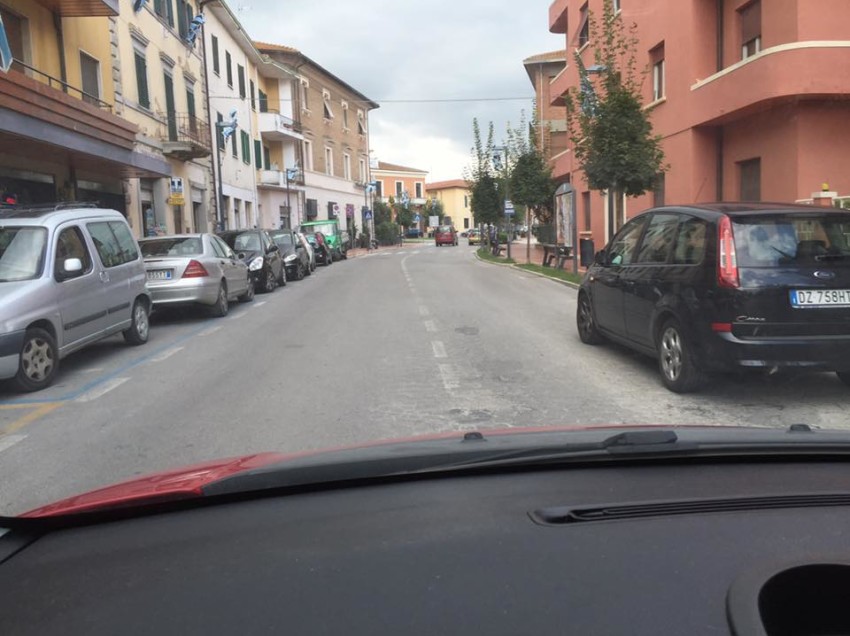 CHIUSI SCALO, AL VIA L’ASFALTATURA DI ALCUNE STRADE. CON TELECAMERE AL SEGUITO