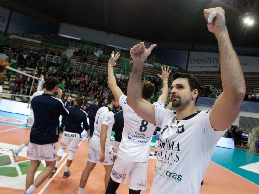 VOLLEY, EMMA VILLAS SIENA UBER ALLES. E DOMENICA C’E’ IL DERBY A SANTA CROCE