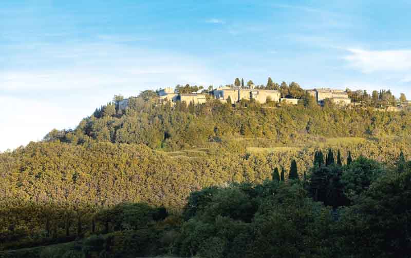 GITE FUORI PORTA (2): CASTIGLIONCELLO DEL TRINORO, IL BORGO SALVATO DAGLI AMERICANI