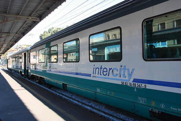 TRENITALIA ‘TAGLIA’ ALCUNI INTERCITY? BETTOLLINI ALZA LA VOCE E CHIEDE UN FRONTE AMPIO DI MOBILITAZIONE