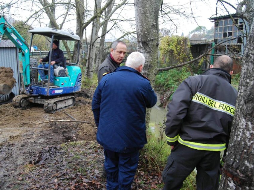 GASOLIO NEL MONTELUNGO: SI LAVORA ANCORA, MA L’EMERGENZA E’ SOTTO CONTROLLO