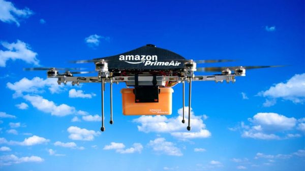 Amazon Prime Air vola alto: la prima consegna con drone in Inghilterra