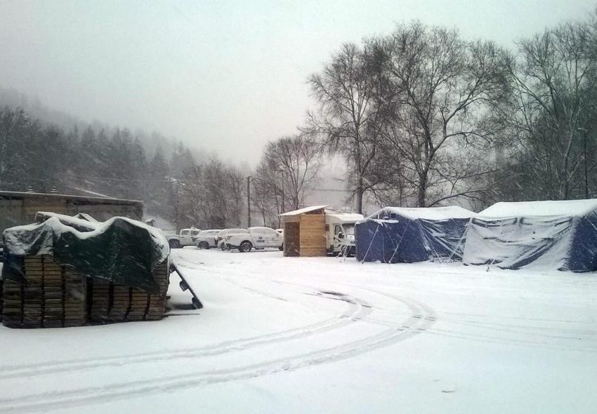 I terremotati sotto la neve: la resa incondizionata del Governo e della classe politica italiana