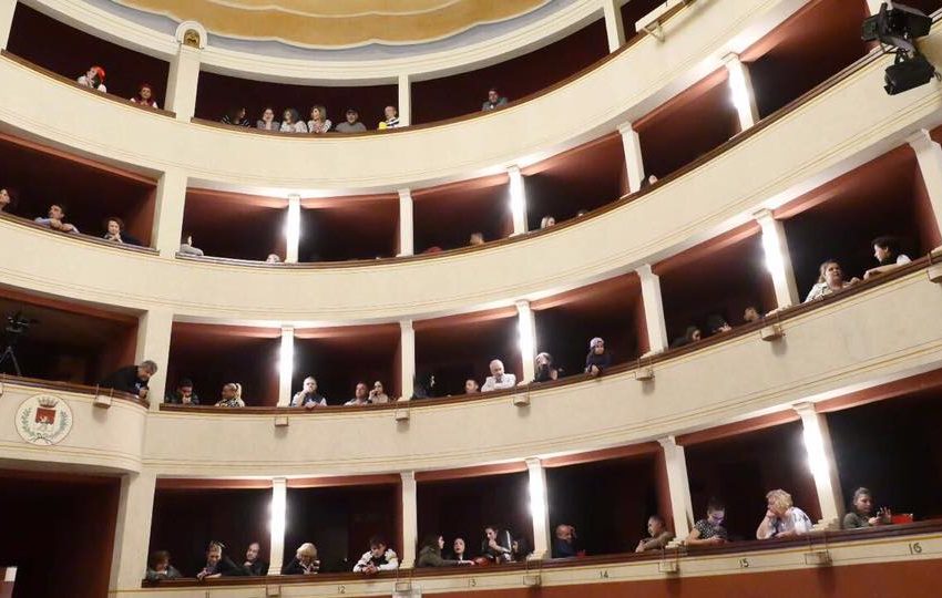 Chiusi, Mascagni gremito per il teatro di Amatrice