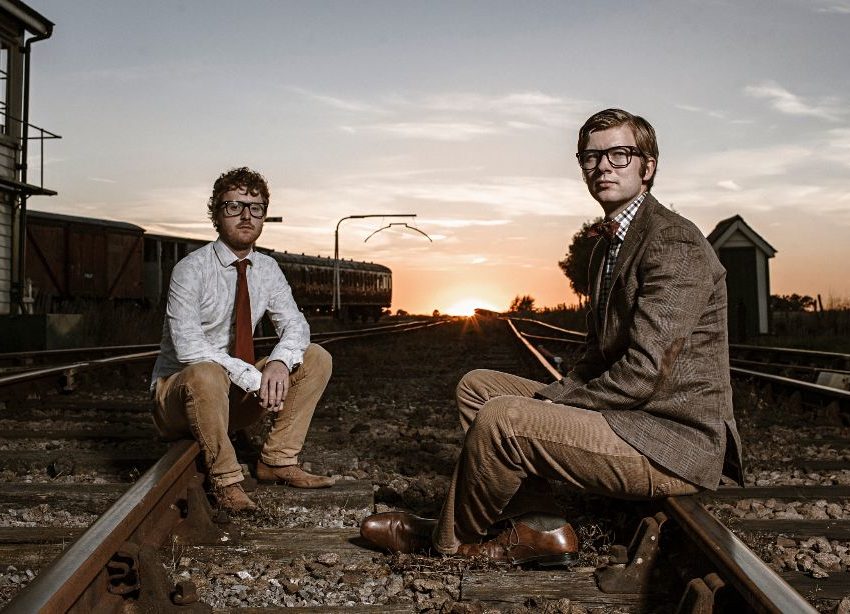 IL LARS ROCK FEST VIRA A SINISTRA: L’8 LUGLIO A CHIUSI I PUBLIC SERVICE BROADCASTING, UNA BAND INGLESE CHE CANTA LA CRISI DEI MINATORI…