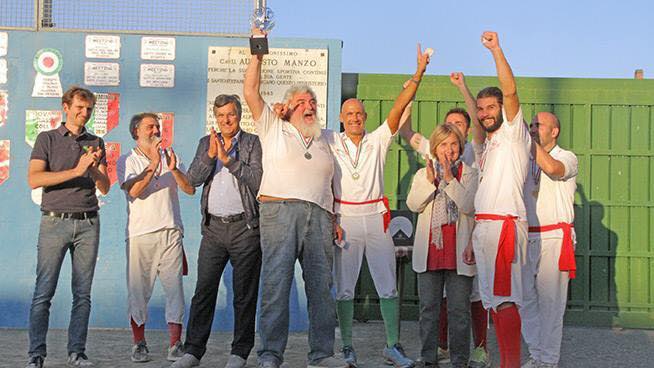 BATTUTE MACERATA E TREIA, CHIUSI CAMPIONE D’ITALIA DI PALLA AL BRACCIALE