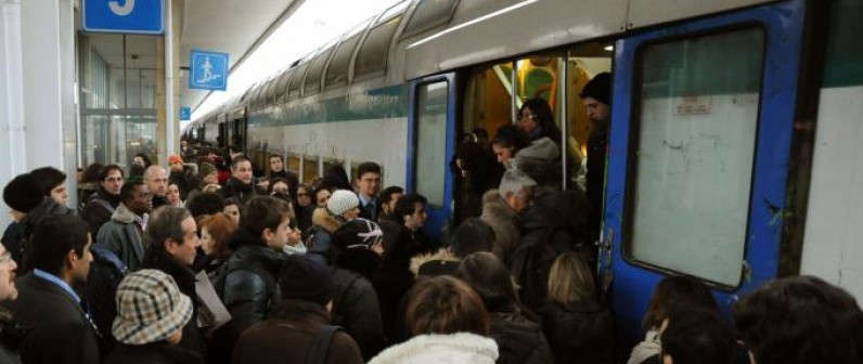 UN TRENO AL LOTTO. PROTESTA DEI PENDOLARI DI CHIUSI-ORVIETO-TERONTOLA