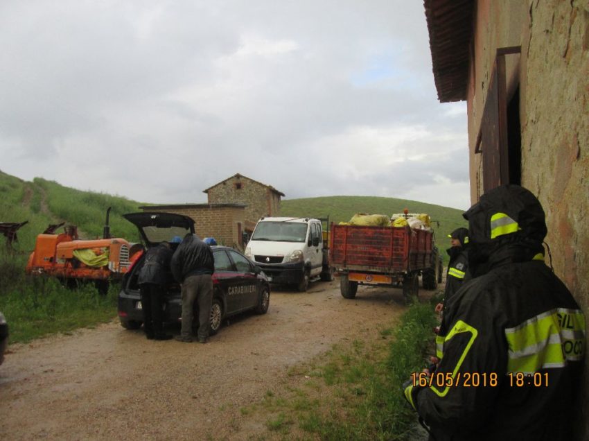 ESPLOSIONE IN UNA PORCILAIA DISMESSA A TAVERNELLE: UNA BOMBA CONTRO CHI?