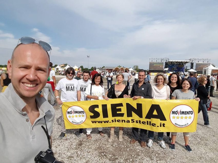 SIENA: L’OK DELLO STAFF NAZIONALE NON ARRIVA, 5 STELLE FUORI DALLE ELEZIONI COMUNALI. FATTO GRAVE E SENZA PRECEDENTI