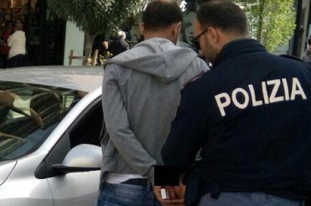 CHIUSI, PRESO LO SPACCIATORE CHE HA VENDUTO LA DOSE LETALE AL 18ENNE RUMENO MORTO IN VIA OSLAVIA