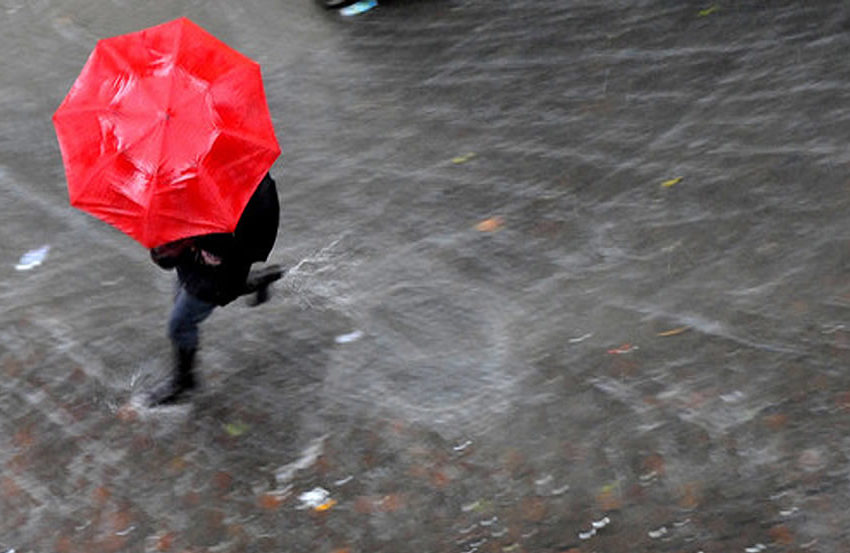 TEMPORALI E VENTO FORTE, ALLERTA METEO PER TUTTA LA NOTTATA IN VALDICHIANA