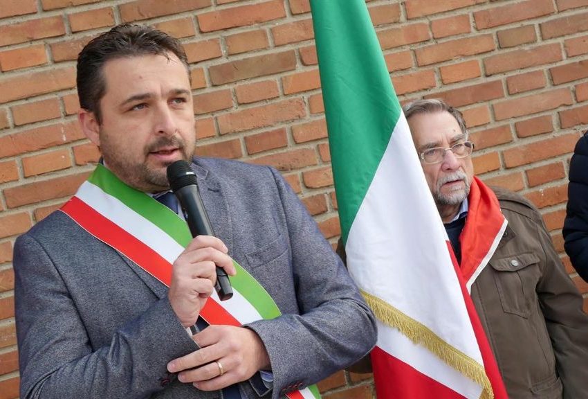 CHIUSI: REGOLAMENTO ANTIFASCISTA? E LA DESTRA CHE LO HA VOTATO ABBANDONA BETTOLLINI. E’ LA FINE DI UN EQUIVOCO