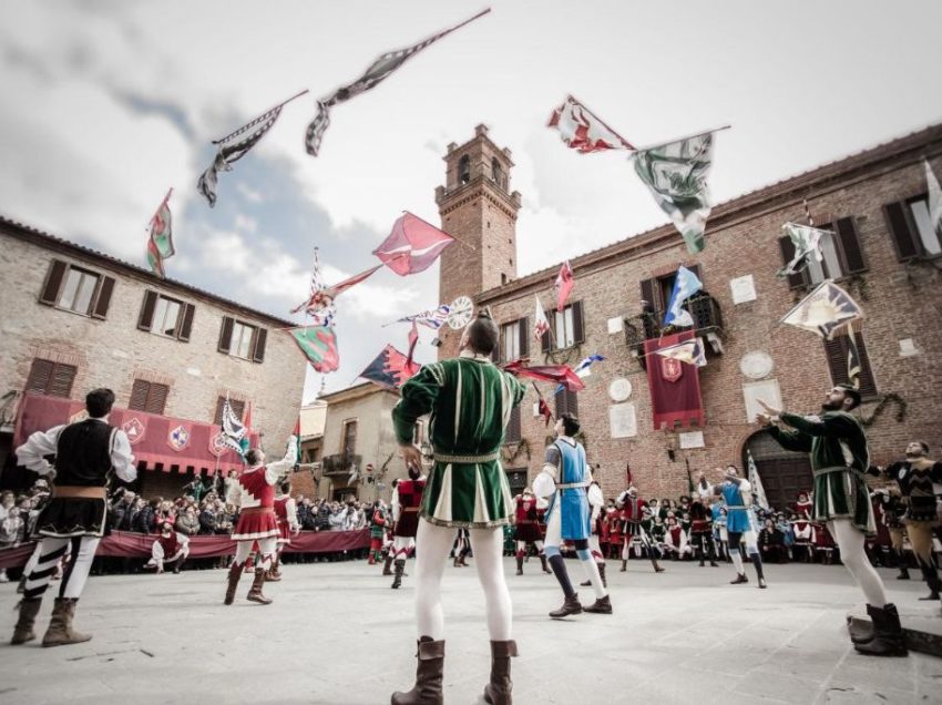 MONTEPULCIANO-TORRITA: IL VOTO POPOLARE DICE NO ALLA FUSIONE: 65% CONTRO 35.