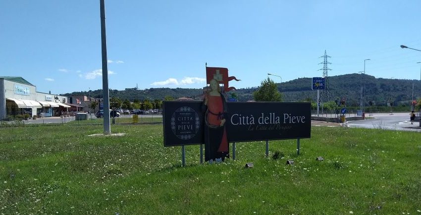 CHIUSI, DOMANI INAUGURAZIONE NUOVO POSTEGGIO. MA SERVE ANCHE QUALCHE “BIGLIETTO DA VISITA”