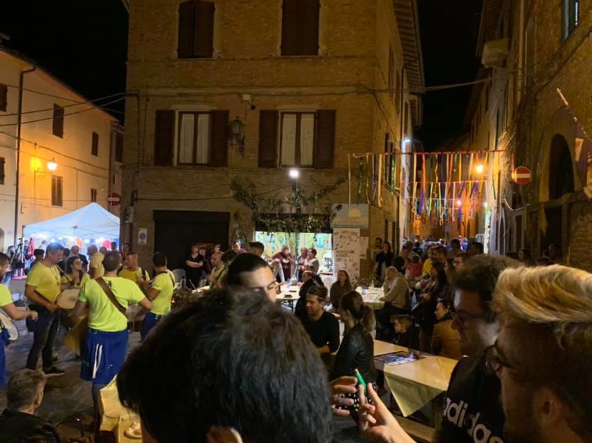 CHIUSI, UNA FESTA DELL’UVA COSI’ ERANO ANNI CHE NON SI VEDEVA