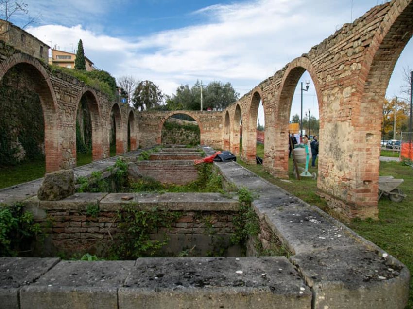 CHIUSI, APERTO IL CANTIERE PER IL RECUPERO DEGLI ANTICHI LAVATOI