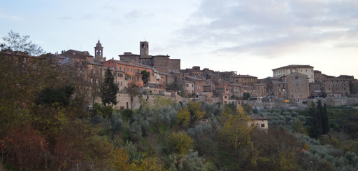 DA CHIUSI VICINANZA ALLA COMUNITA’ PIEVESE. E BETTOLLINI CHIUDE ANCHE IL SENTIERO DELLA BONIFICA. BISOGNA STARE IN CASA!