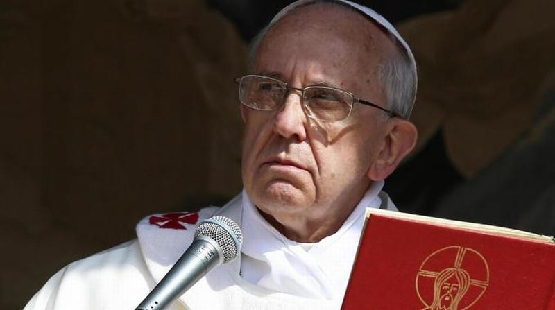 PAPA BERGOGLIO: “DIO NON E’ MANDRAKE”. CIOE’: FIDIAMOCI DELLA SCIENZA NON DEI SUPERPOTERI.