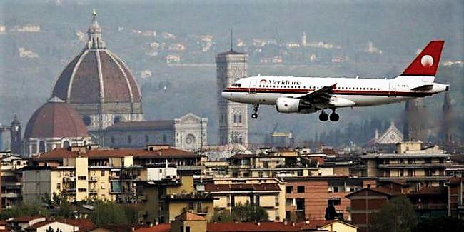 GLI AEROPORTI DI PISA E FIRENZE E I TRENI VELOCI, SE CI RAGIONASSIMO UN PO’ SU INVECE DI LITIGARE PER UN VOLO?