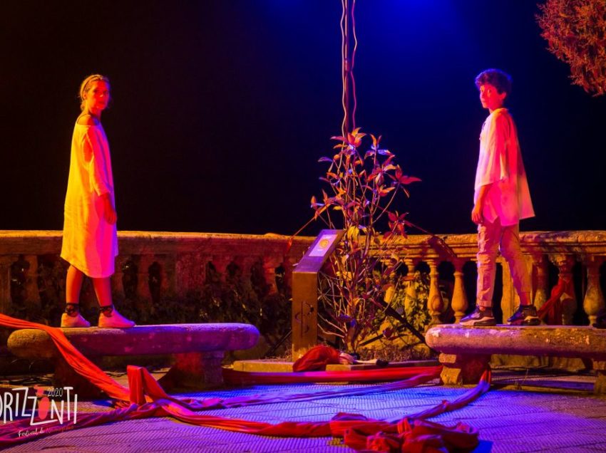 I DUE SPETTACOLI DI ALESSANDRO MANZINI E IRENE BONZI AL FESTIVAL ORIZZONTI: LA DIFFERENZA TRA LA BRAVURA E IL GENIO