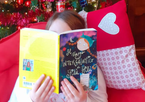 NATALE, TEMPO DI STORIE. MARZIA VIOLA E IL VIAGGIO INTERGALATTICO DI FILU’ FILU’