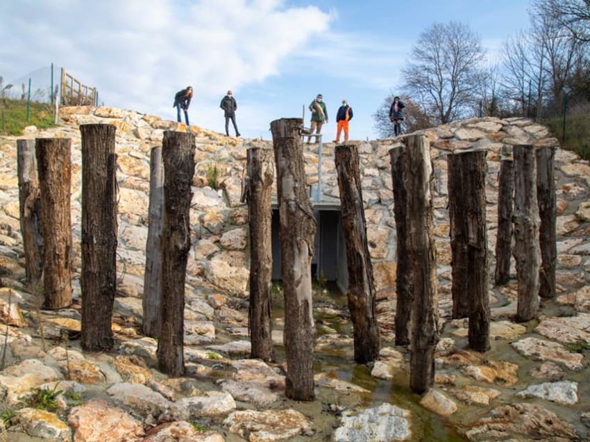 CHIUSI, INAUGUARATA LA DIGA SUL MONTELUNGHINO. DOMANI IN CONSIGLIO COMUNALE RIPARTE IL PROGETTO PER IL RECUPERO DELLA FORNACE. BETTOLLINI SI TOGLIE UN SASSOLINO DALLA SCARPA