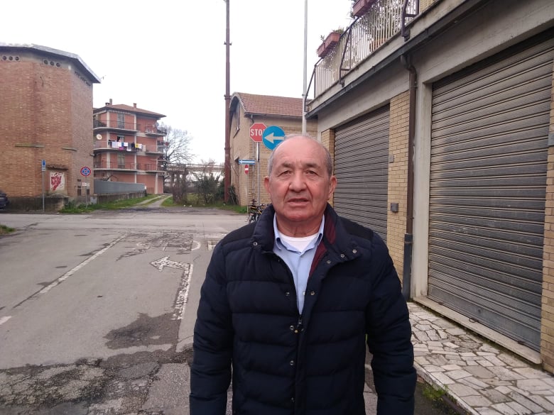 CHIUSI, L’AMAREZZA DEL POPOLO PD.  MARIO COTTINI, IL POMPIERE CHE VORREBBE SPEGNERE L’INCENDIO