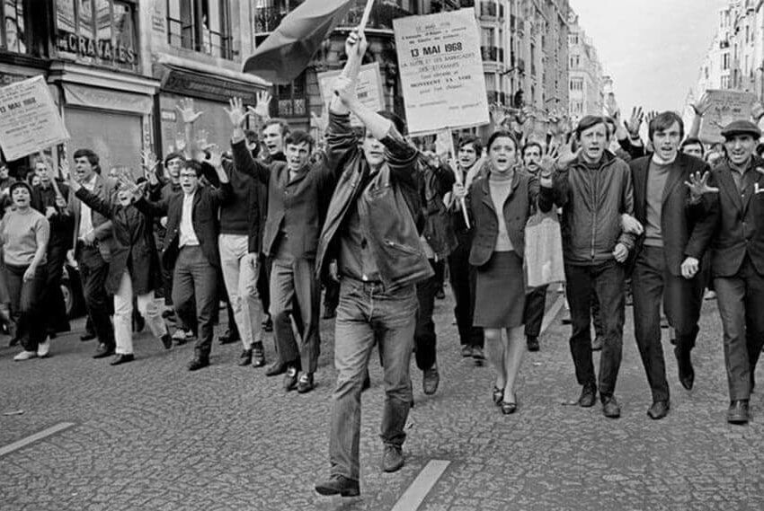 1° MAGGIO TRISTE, LE BANDIERE ROSSE NON CI SONO E IL CIELO NON E’ SEMPRE PIU’ BLU