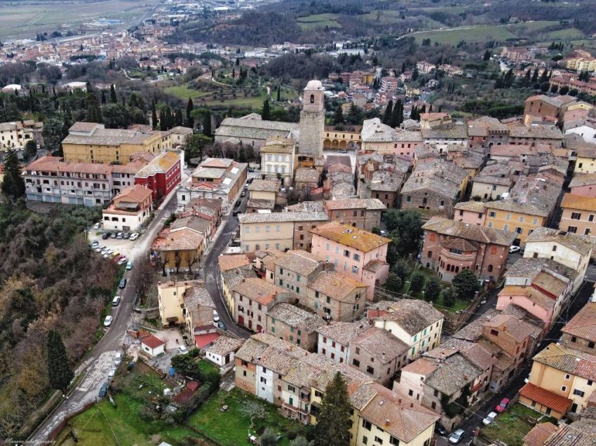 CHIUSI, IL CLIMA SI SURRISCALDA: ANNUNCIATE DUE LISTE CIVICHE, UNA DI BARBANERA E UNA (DI FATTO) DEL COMITATO ARIA