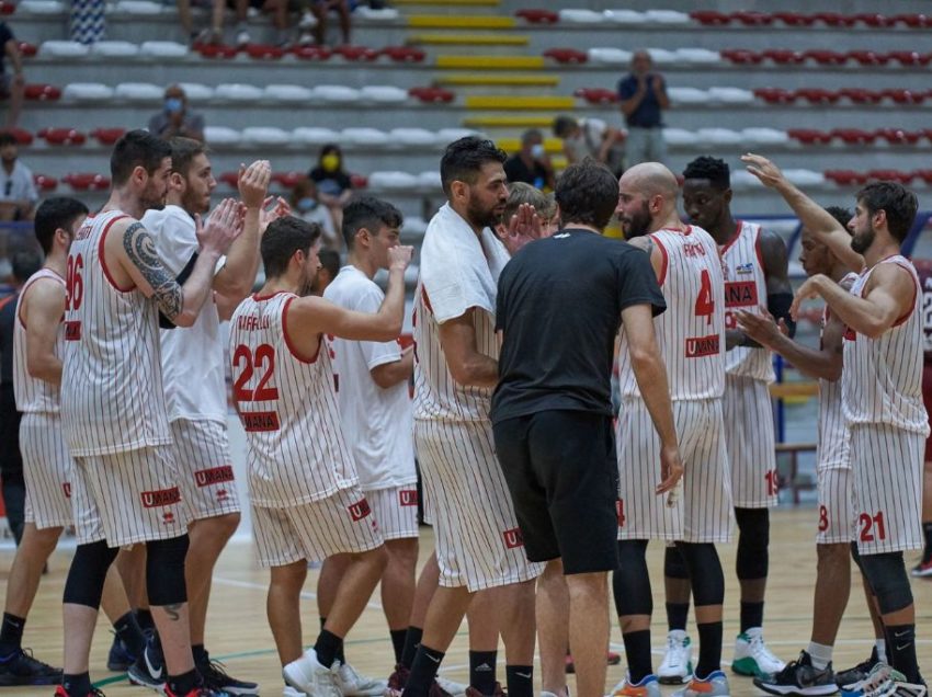 BASKET, LA SAN GIOBBE SCONFITTA A SCAFATI. TROPPO FORTE LA CAPOLISTA. COACH BASSI SUONA LA CARICA