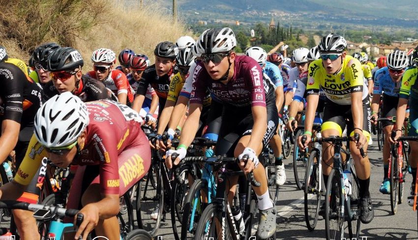 VALENTINO FATTORINI ALLA PARKPRE RACING TEAM. IL GIOVANE CICLISTA CHIUSINO PROVA LA SCALATA AL PROFESSIONISMO