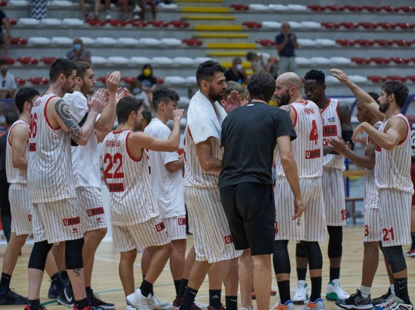 BASKET, IL COVID FA SLITTARE IL RITORNO IN CAMPO DELLA SAN GIOBBE CHIUSI. PRIMA GARA DOMENICA 23