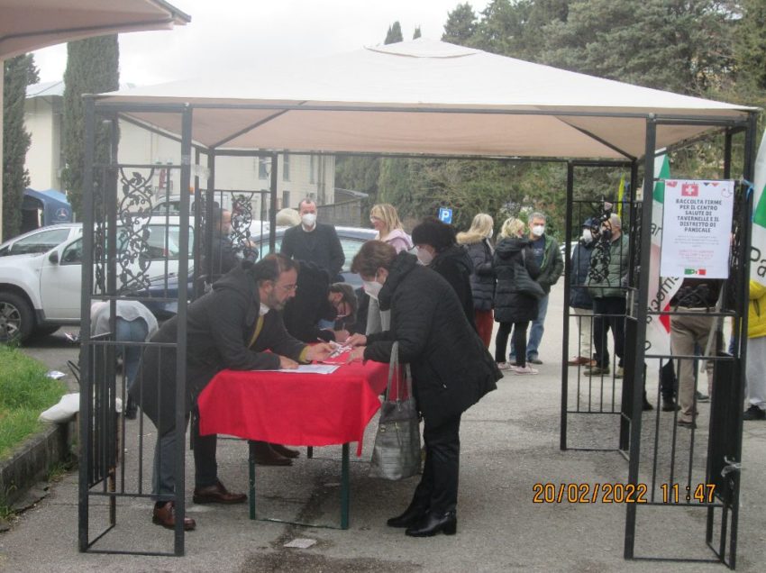 TRASIMENO-VALNESTORE, IL PD SCENDE IN PIAZZA COI GAZEBO PER DIFENDERE LA SANITA’ PUBBLICA