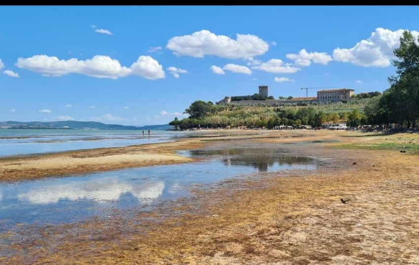 CAMBIAMENTI CLIMATICI: IL TRASIMENO POTREBBE PROSCIUGARSI NELL’ARCO DI 50 ANNI. FORSE ANCHE PRIMA