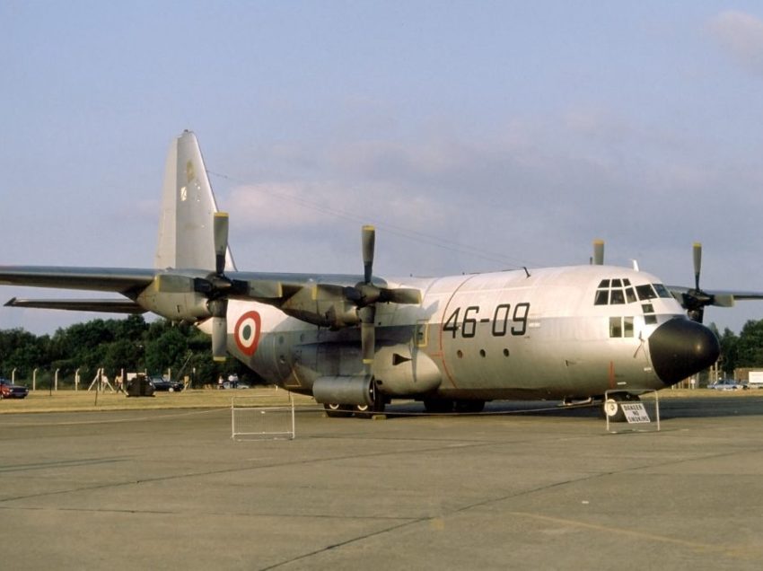 AEROPORTO DI PISA, OPERAI SCOPRONO CARICO DI ARMI AL POSTO DEGLI “AIUTI UMANITARI” PER L’UCRAINA