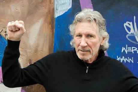 GUERRA RUSSIA-UCRAINA, IL J’ACCUSE DI ROGER WATERS: IL MONDO IN MANO A DEI GANGSTER